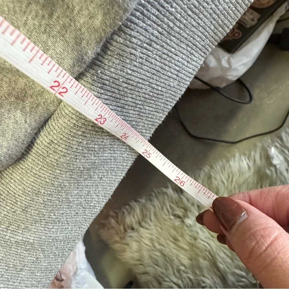 Favorite Daughter Viewpoint Quarter Zip Sweatshirt - Picture 12 of 12